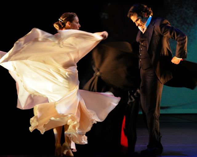 Poemas-Photo by Birgitte Dodd Tingley_Dancers Ana Ines King and Antonio Hidalgo_Ana Antonio 2.jpg