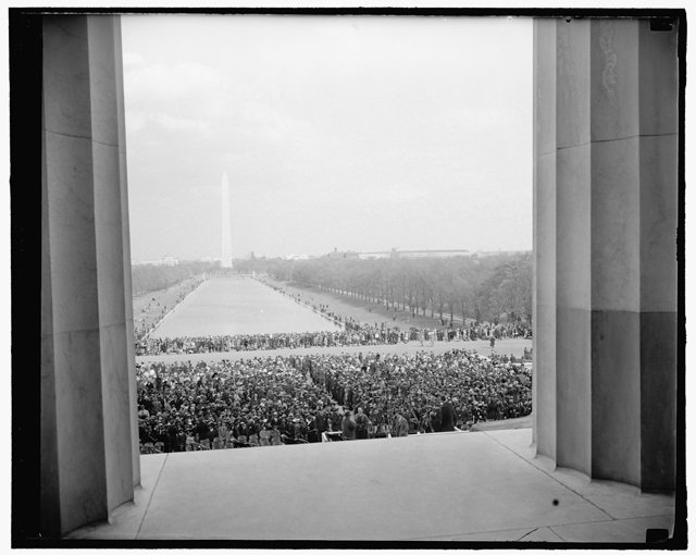 local_flashback_Marian_Anderson_Lincoln_Memorial_crowd_HARRIS_EWING_COLLECTION_LOC_rp0718.jpg