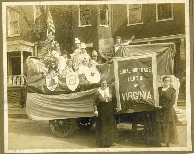 Liberty-Loan-Float_Equal-Suffrage-League-of-Virginia_Courtesy-Special-Collections-and-Archives,-James-Branch-Cabell-Library,-VCU-Libraries_rp1118.jpg