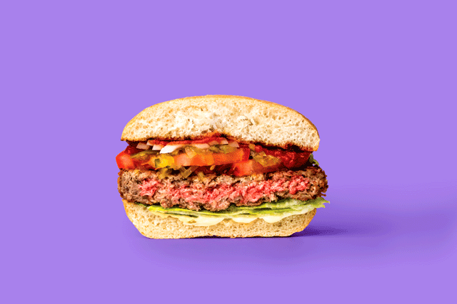 Dine_ANewBurgerFrontier_ImpossibleBurger_COURTESY_dp0419.gif