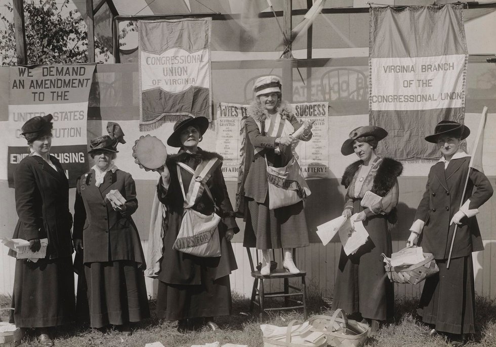 Suffragists at Va State Fair.jpg