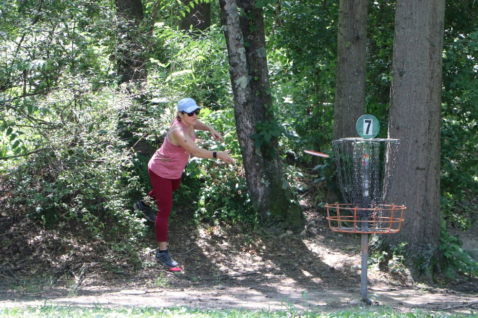 Disc Golf Beth Kimball.JPG