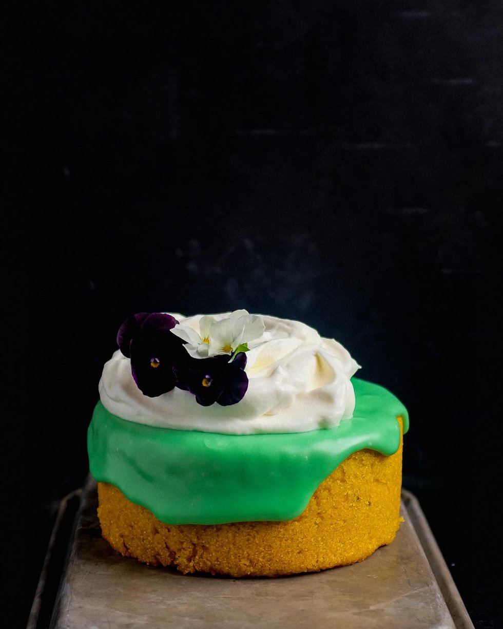 Creamy Mango Cake - Cake Lounge
