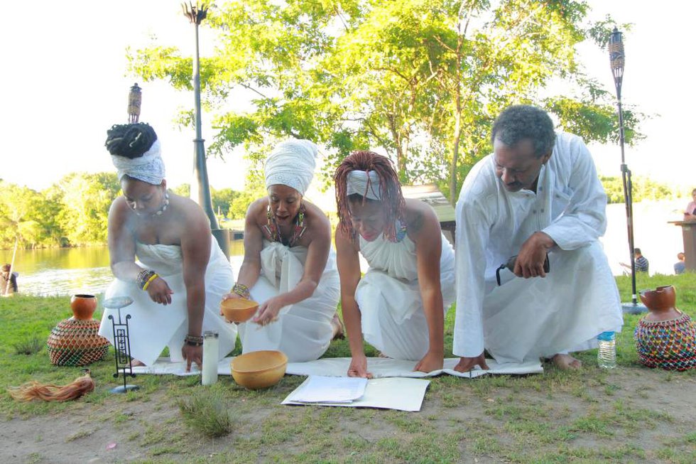 elegba-folklore-society_ancestors-ceremony.jpeg