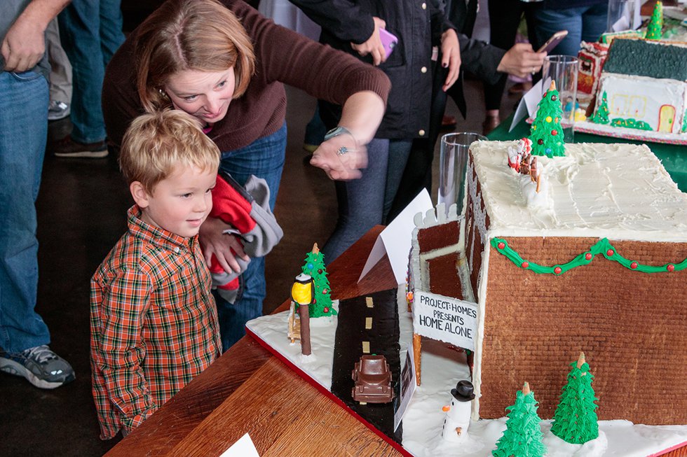 gingerbread-house-challenge.jpg