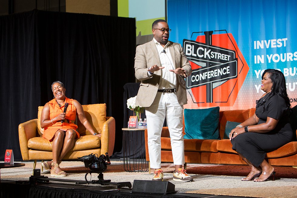 blck-street-conference-2022-panel_the-jones-photography-and-media-company_teaser.jpg