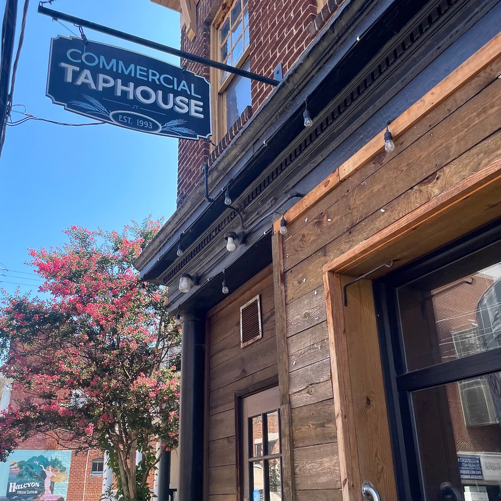 commercial-taphouse_eileen-mellon.jpg