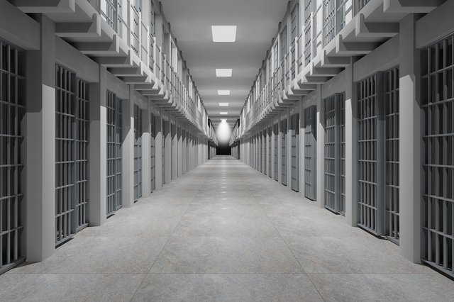 prison_GettyImages-1011924746_teaser.jpg