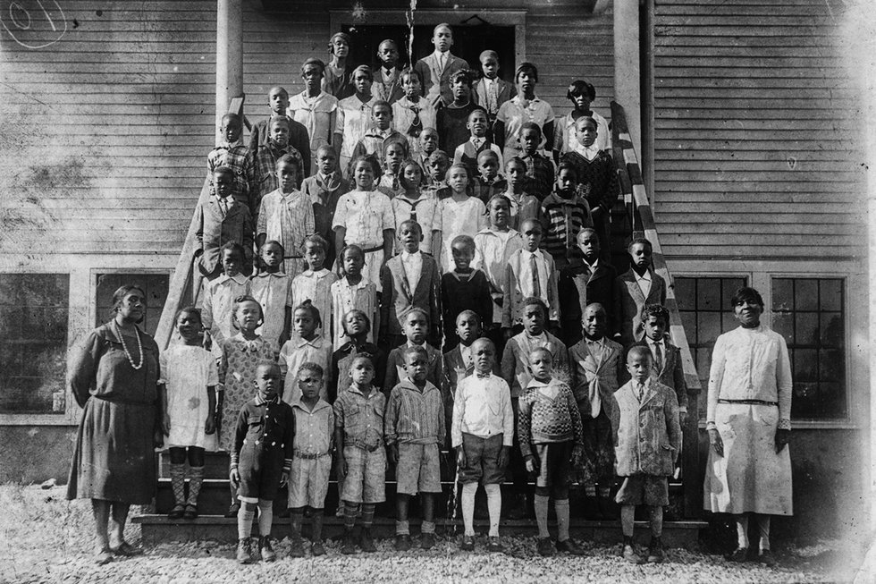 A&E_11 Students and Teachers at Jefferson Jacob School, 1920s – The Filson Historical Society_CourtesyVMHC_rp0524.jpg