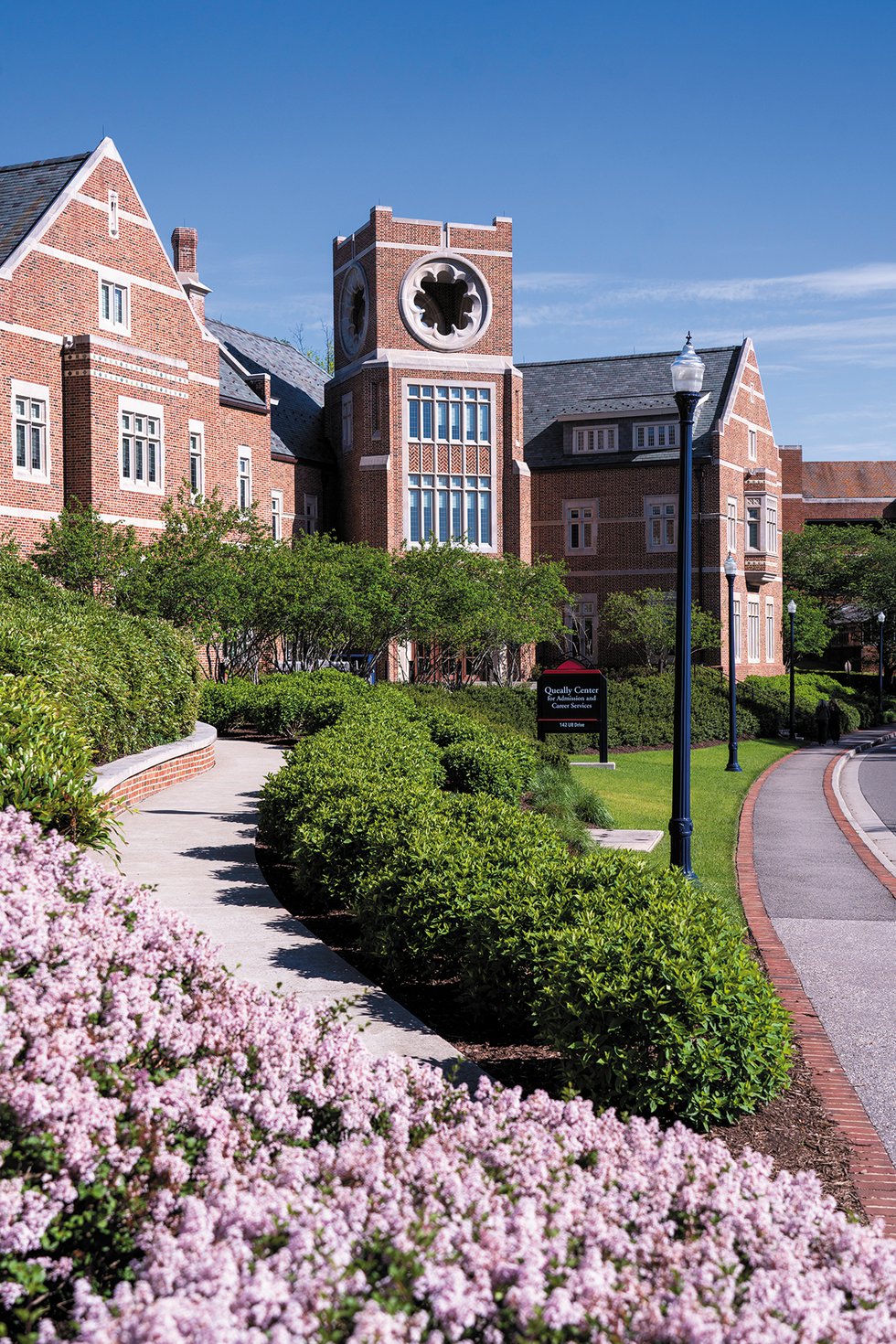 Eat&Drink_Spotlight_URCampus_COURTESYTHEUNIVERSITYOFRICHMOND_1024.jpg