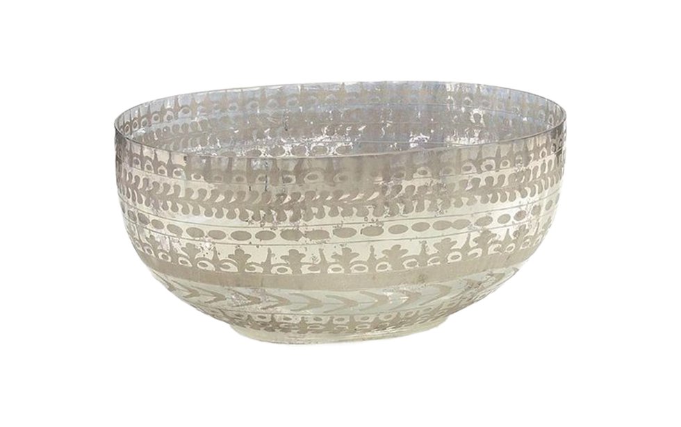 FOB_TheGoods_GlassBowl_BridgetBeariHomeStore_COURTESY_hp0924.jpg