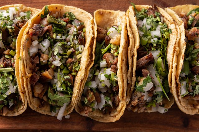 tacos_GettyImages-1430849921_teaser.jpg