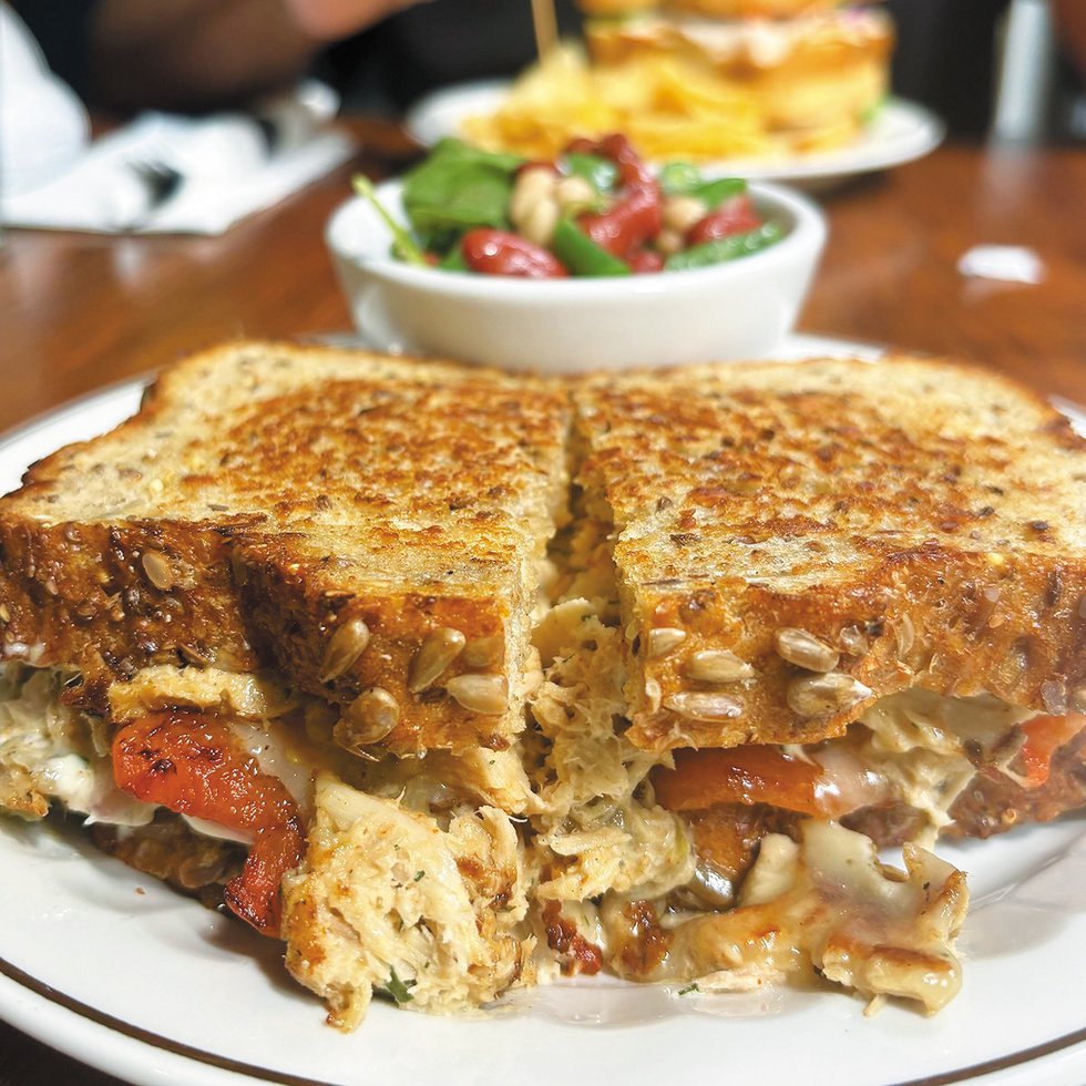 Eat&Drink_AroundTown_BestBites_tuna-melt-EILEENMELLON_1124.jpg