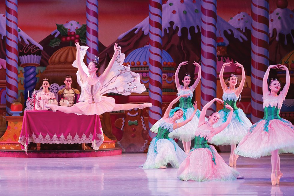 A&E_RichmondBallet_TheNutcracker_(4)_PhotoSarahFerguson_rp1224.png