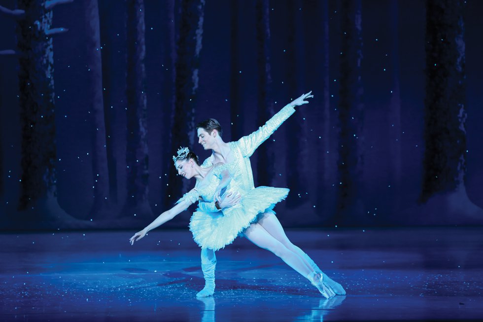 A&E_RichmondBallet_TheNutcracker_249A7091 (3)_PhotoSarahFerguson_rp1224.png