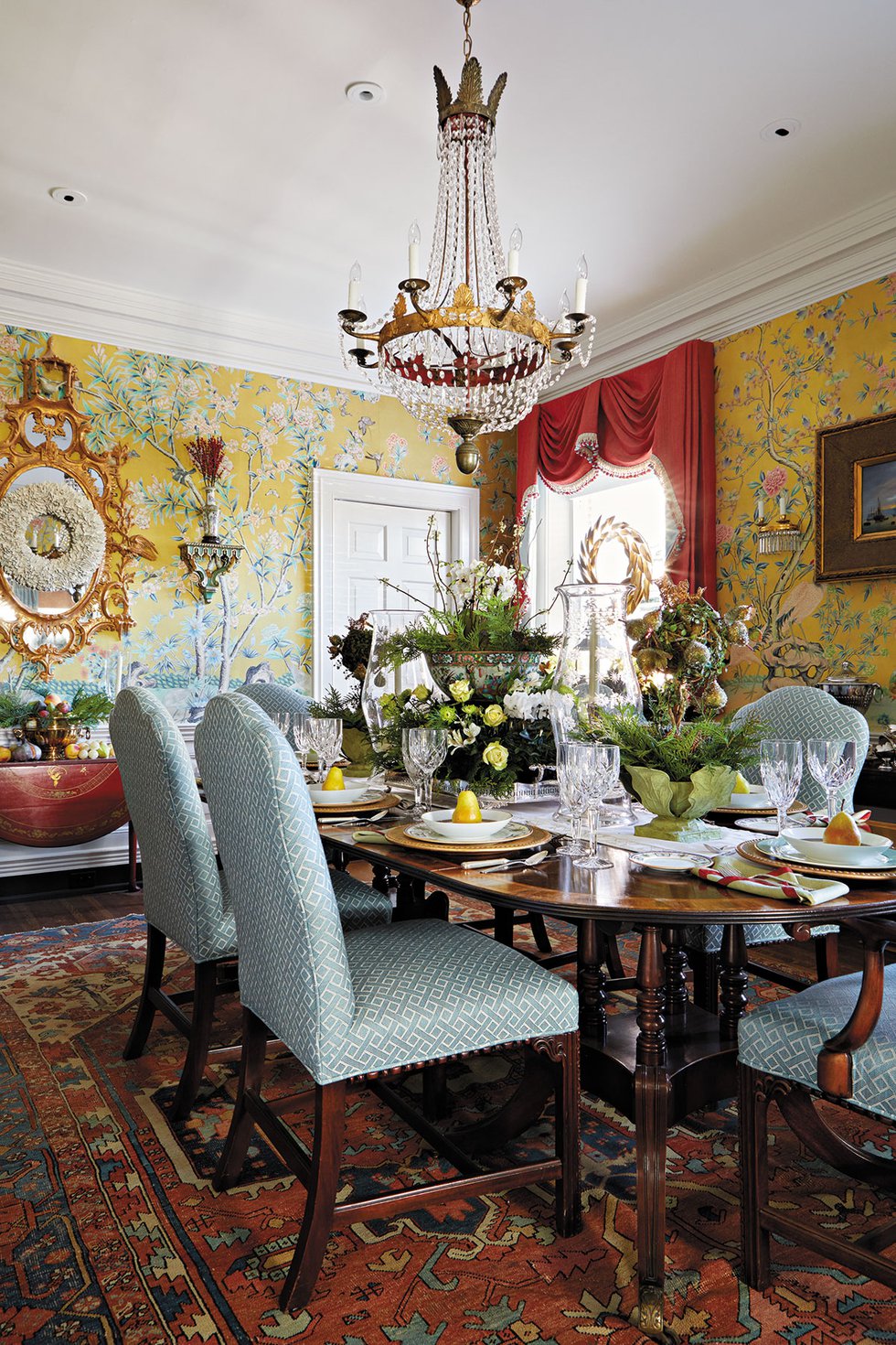 Feature_Holiday_DiningRoom_SARAH_WALOR_hp1124.jpg