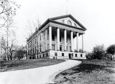 Virginia State Capitol Architecture By Thomas Jefferson 